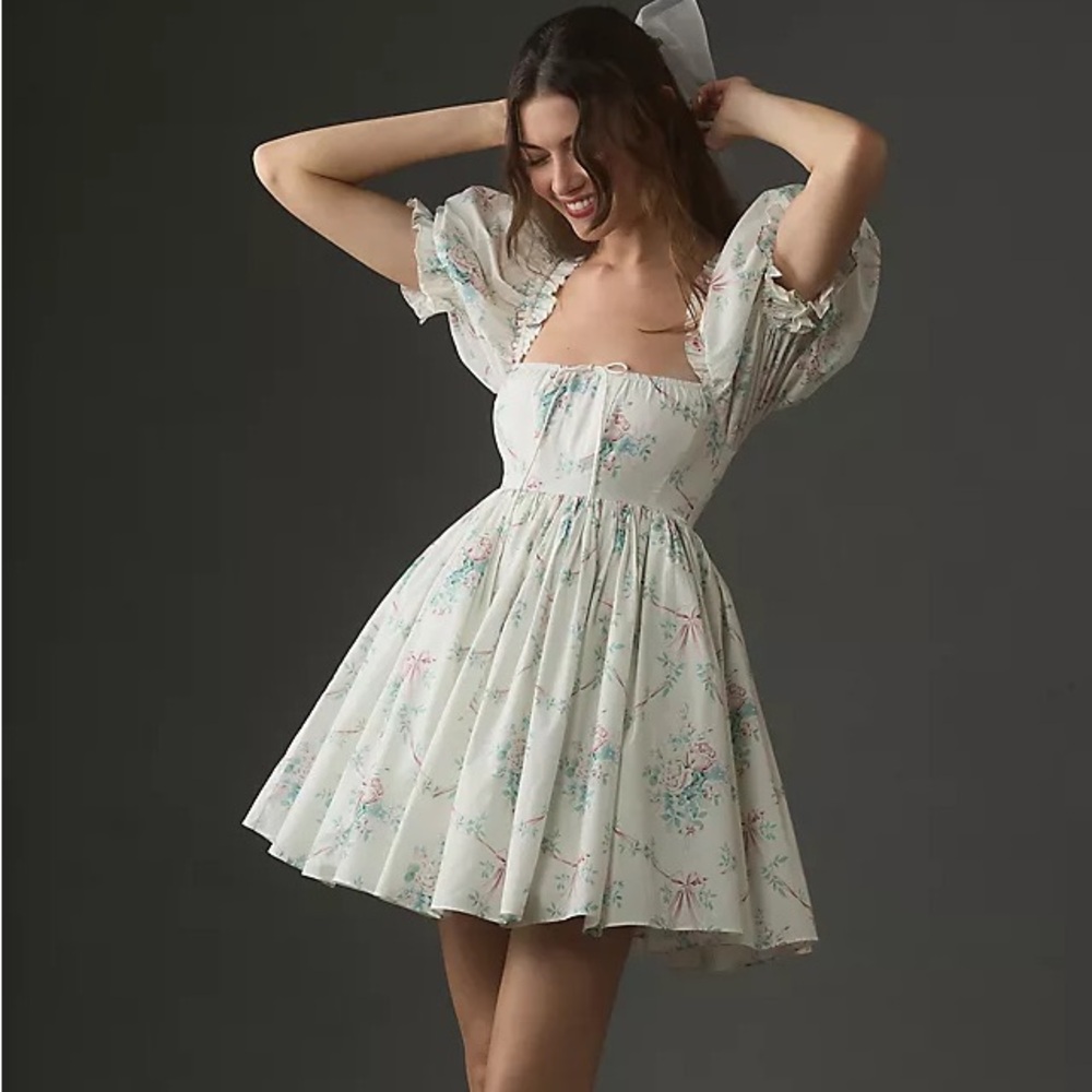 Selkie The Debutante Beach Day Dress Small Floral